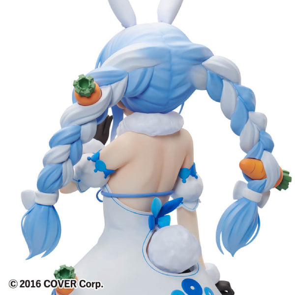 Usada Pekora 1/4 figure 兔田佩克拉