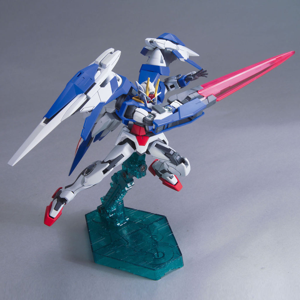 HG 1/144 OO Raiser + GN Sword III 機動戰士 OO高達強化型態