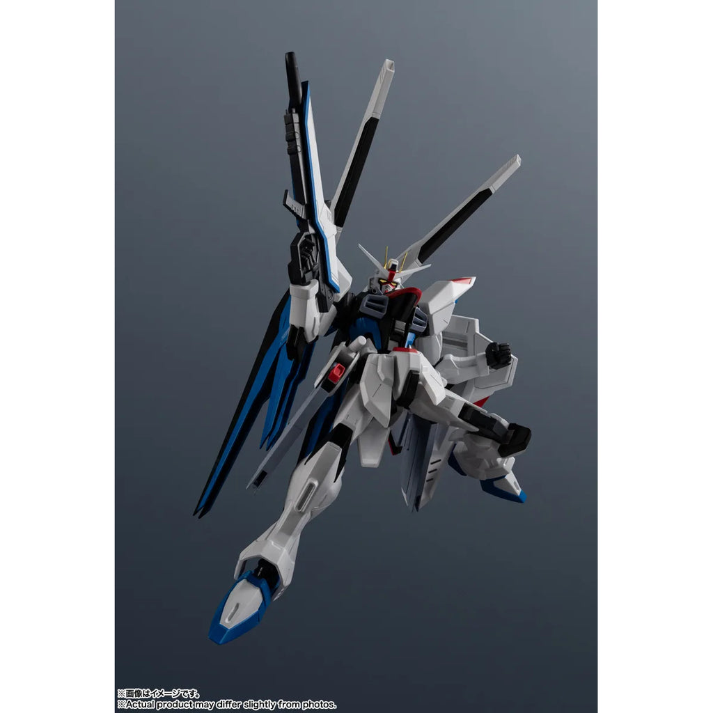 GUNDAM UNIVERSE ZGMF-X10A FREEDOM GUNDAM RENEWAL 機動戰士 高達