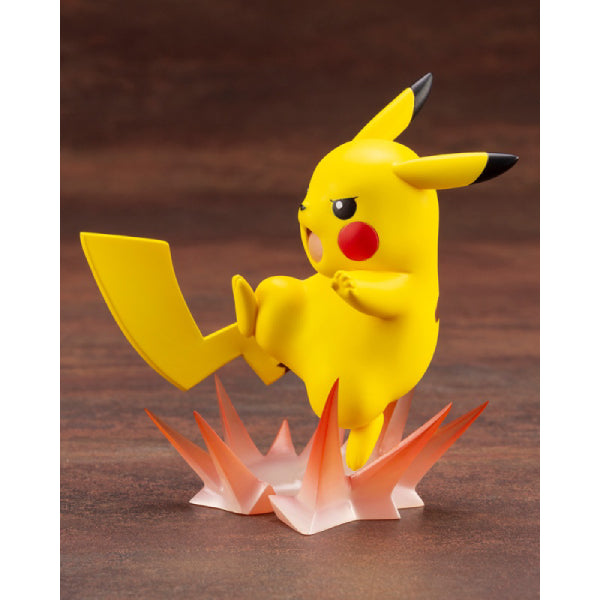 ARTFX J Iwork VS. Pikachu 1:8 Scale figures