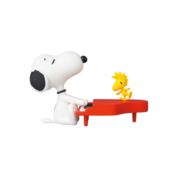 UDF 史努比 Snoopy series 13 (Boxing Snoopy / Napping Charlie Brown & Snoopy / Motocross Snoopy / Pianist Snoopy / Full of heart Snoopy)