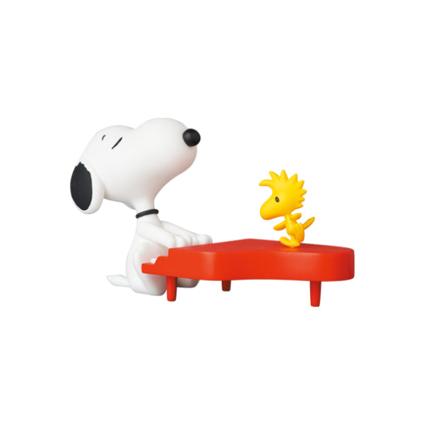 UDF 史努比 Snoopy series 13 (Boxing Snoopy / Napping Charlie Brown & Snoopy / Motocross Snoopy / Pianist Snoopy / Full of heart Snoopy)
