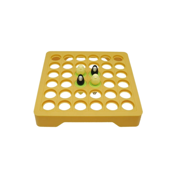 Ghibli Reversi game - Kaori and Otori (Spirited Away)