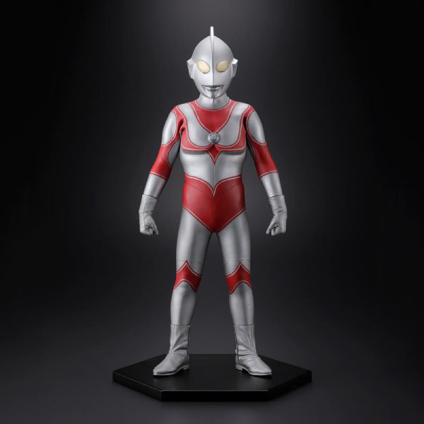 CHARACTER CLASSICS No.11 THE RETURN OF ULTRAMAN