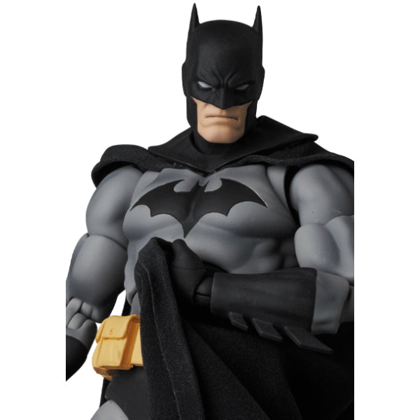 MAFEX No. 126 BATMAN "HUSH" BLACK Ver.
