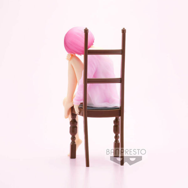 RE:ZERO -STARTING LIFE IN ANOTHER WORLD- -RELAX TIME- (RAM / REM)