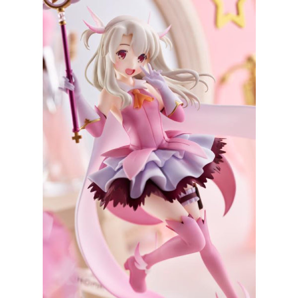 FATE/KALEID LINER PRISMA*ILLYA PRISMA*PHANTASM ILLYASVIEL VON EINZBERN FIGURE  1/7 Scale Figure