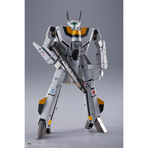 DX Chogokin First Press Limited Edition VF-1S Valkyrie Roy Focker Special
