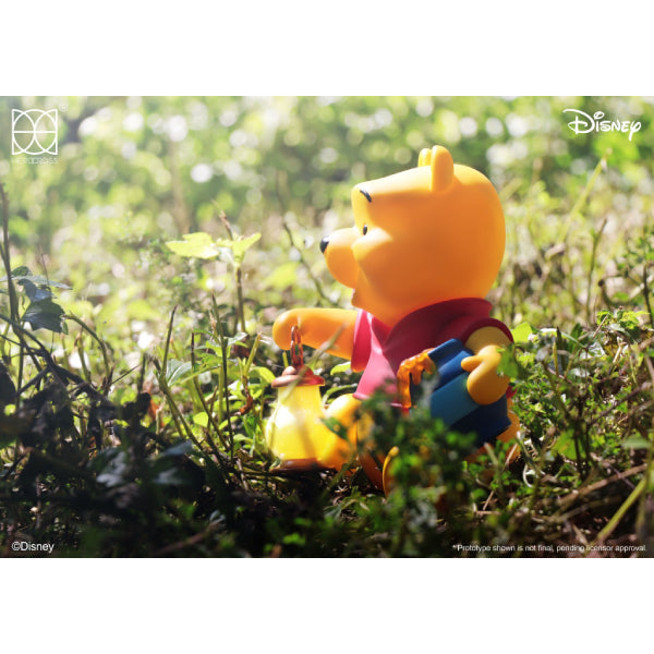 Herocross Disney HVS#026 12" Vinyl Winnie the Pooh with Lantern 小熊維尼