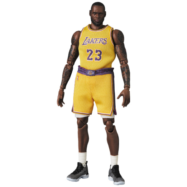 MAFEX No. 127 LeBron James (Los Angeles Lakers)