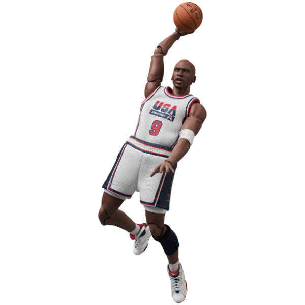 MAFEX Michael Jordan (1992 TEAM USA)