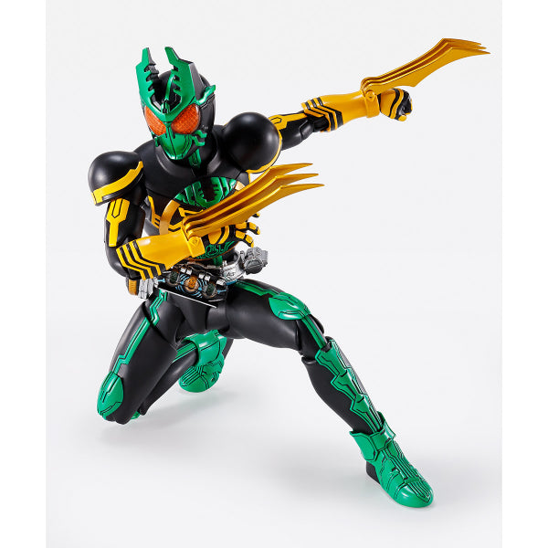 S.H.FIGUARTS (SHINKOCCHOUSEIHOU) KAMEN RIDER OOO LATORARTAR COMBO