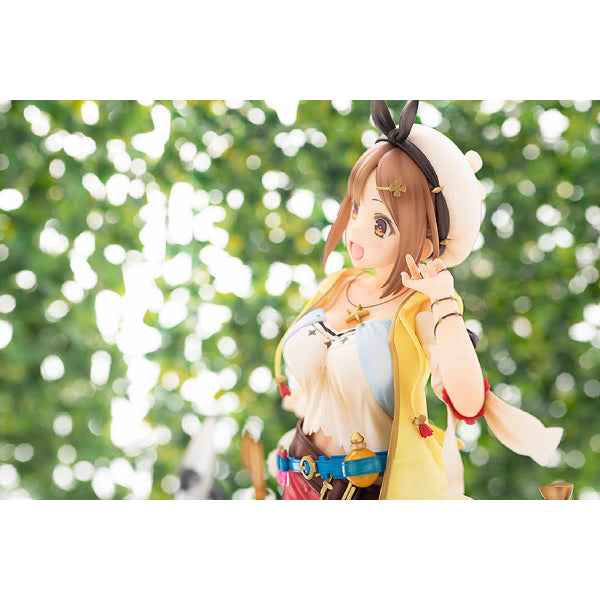 "Atelier Ryza" Ryza (Reisalin Stout) 1/7 Scale Figure