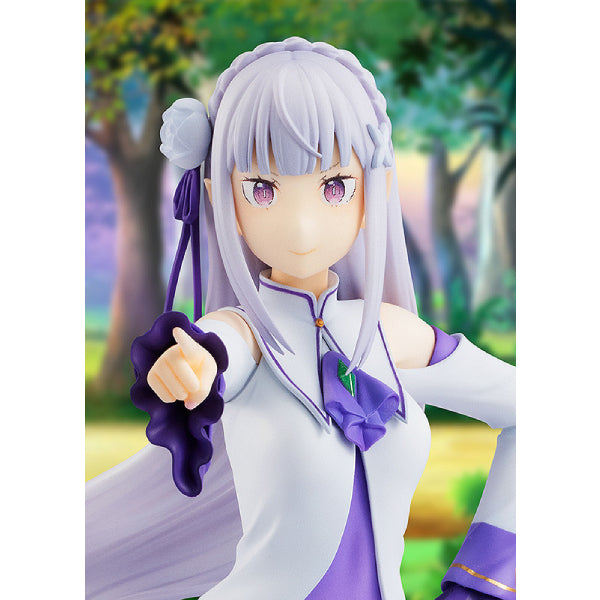 LIGHT figure series - Emilia