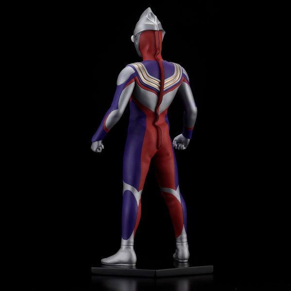 Character Classics - Ultraman Tiga