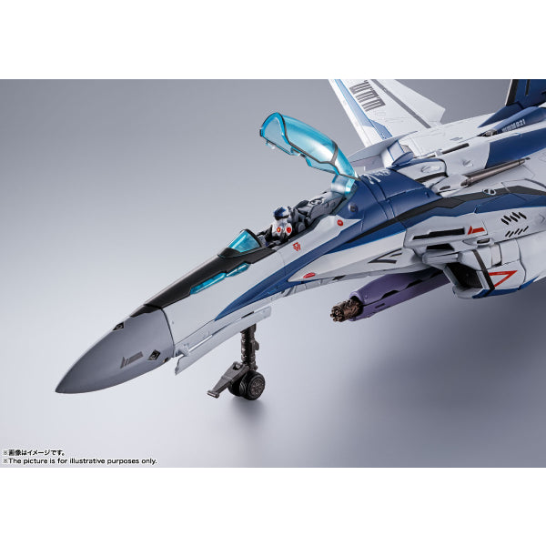DX CHOGOKIN VF-25 MESSIAH VALKYRIE WORLDWIDE Anniv.
