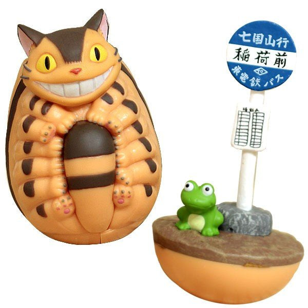 Ghibil Tanoshiku yurayura Okiagari Koboshi YR-05 "My Neighbor Totoro" Cat Bus and bus stop