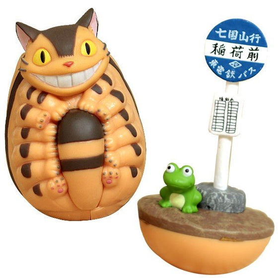 Ghibil Tanoshiku yurayura Okiagari Koboshi YR-05 "My Neighbor Totoro" Cat Bus and bus stop