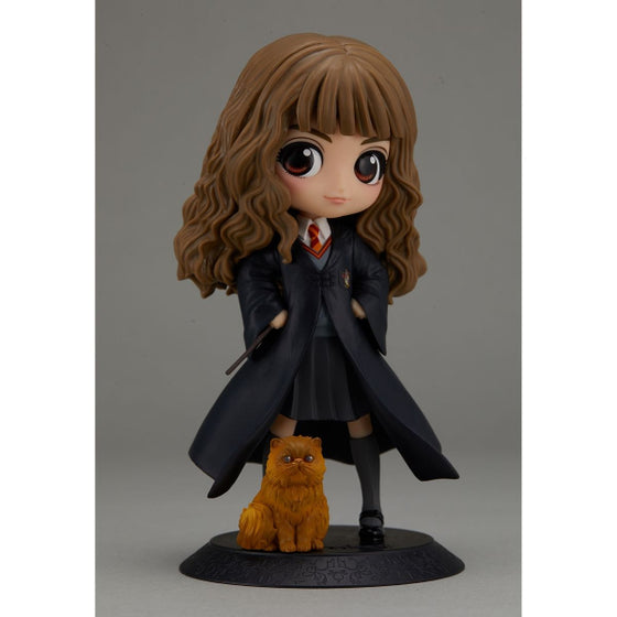 Q POSKET HARRY POTTER - HERMIONE GRANGER WITH CROOKSHANKS (Jan 2022 resale ver.)