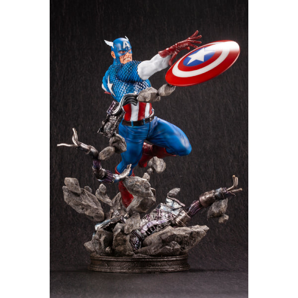 KOTOBUKIYA - CAPTAIN AMERICA AVENGERS FINE ART STATUE