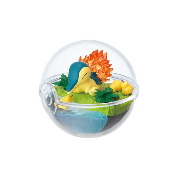 Pokemon Terrarium Collection 3 Charmander Vaporeon Zapdos Figures