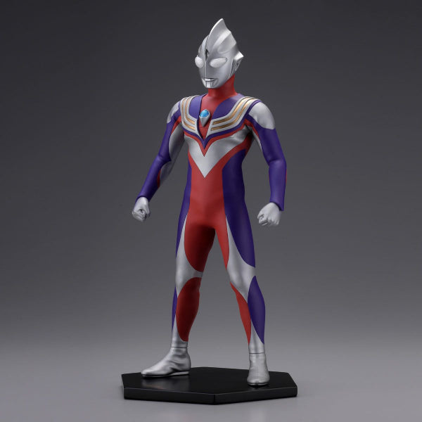 Character Classics - Ultraman Tiga