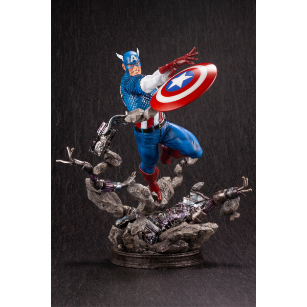 KOTOBUKIYA - CAPTAIN AMERICA AVENGERS FINE ART STATUE