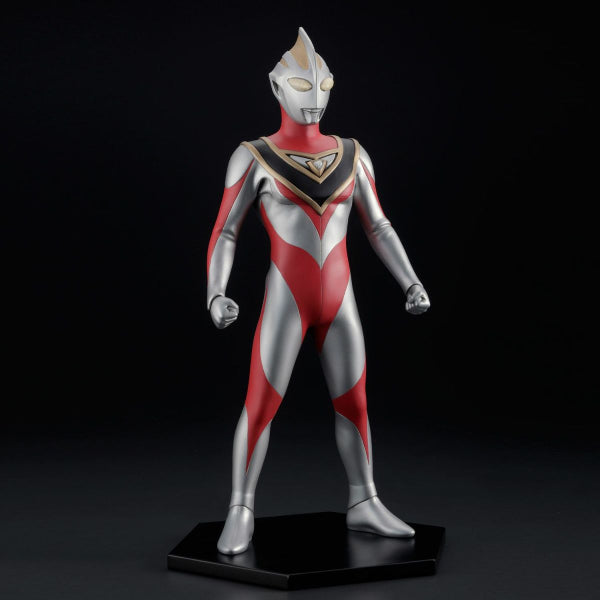 Ultraman Gaia (V2) Character Classics