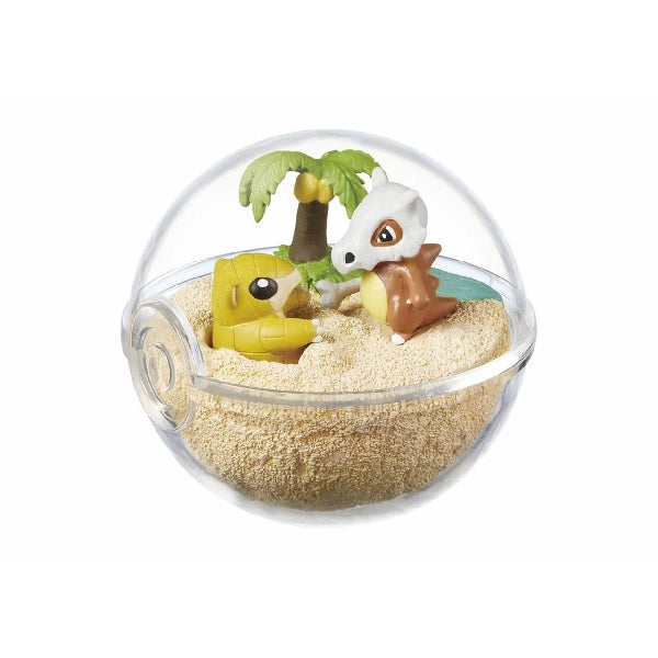 Pokemon Terrarium Collection 2 Pikachu Squirtle Charizard Figures