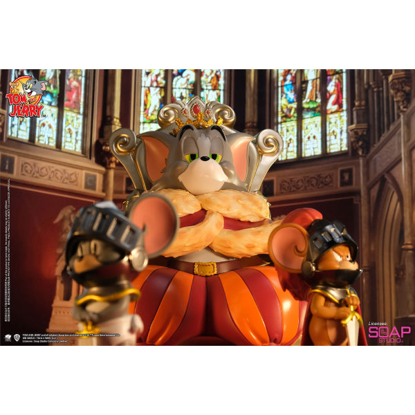 Tom and Jerry - Royal Court Tom Figure