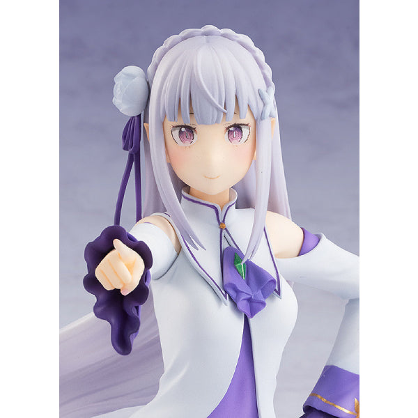 LIGHT figure series - Emilia