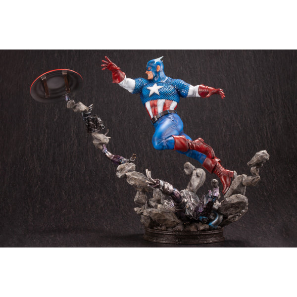 KOTOBUKIYA - CAPTAIN AMERICA AVENGERS FINE ART STATUE