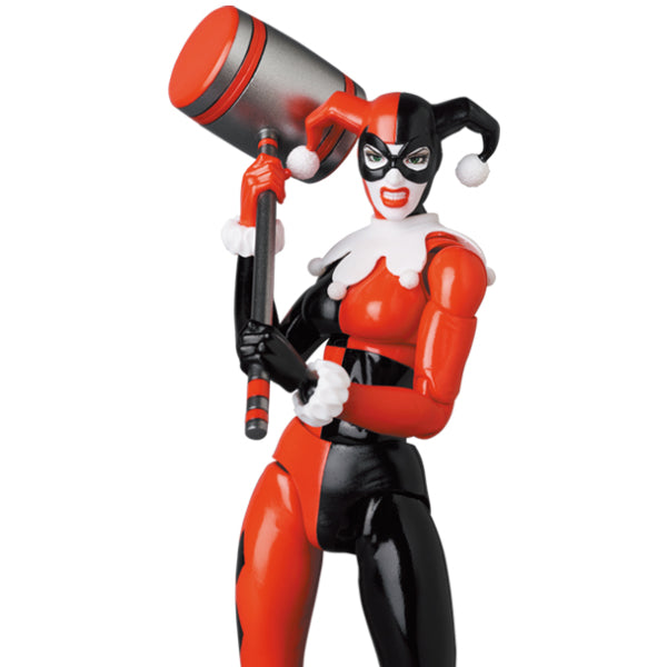 MAFEX HARLEY QUINN (BATMAN: HUSH Ver.)