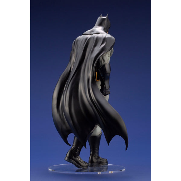ARTFX STATUE BATMAN: LAST KNIGHT ON EARTH BATMAN 1:6 figure