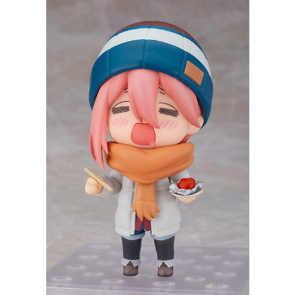 1623-DX Nendoroid Nadeshiko Kagamihara: Solo Camp Ver.