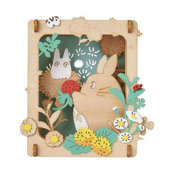 PT-W16 PAPER THEATER Ghibli My Neighbor Totoro WOOD STYLE - Picking strawberry