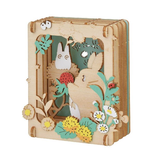 PT-W16 PAPER THEATER Ghibli My Neighbor Totoro WOOD STYLE - Picking strawberry