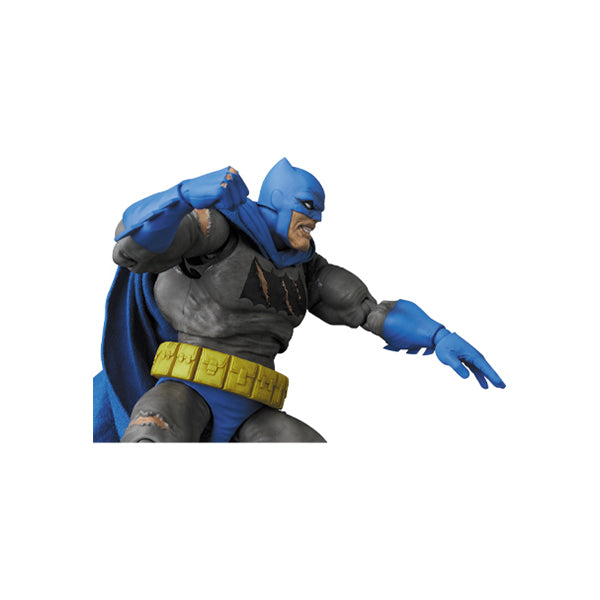 MAFEX Batman (TDKR:The Dark Knight Triumphant)