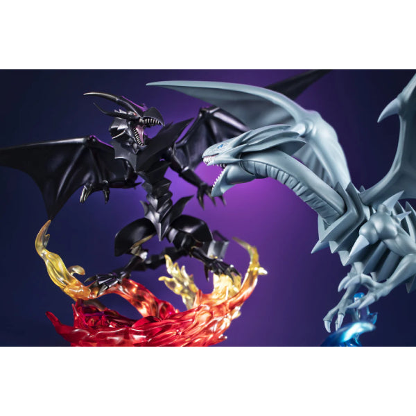 MONSTERS CHRONICLE：Yu-Gi-Oh! Duel Monsters - (Blue Eyes White Dragon / Red Eyes Black Dragon / Insect Queen) 遊戲王 怪獸之決鬥