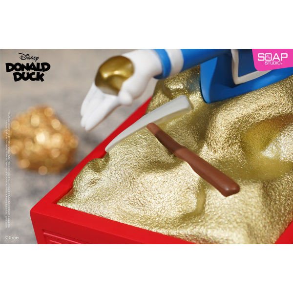 Disney Donald Duck Gold Hunter Ornament 迪士尼 唐老鴨